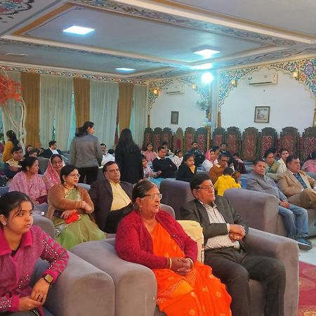 Hotel Vijayvargiya Dhani Bikaner Buitenkant foto