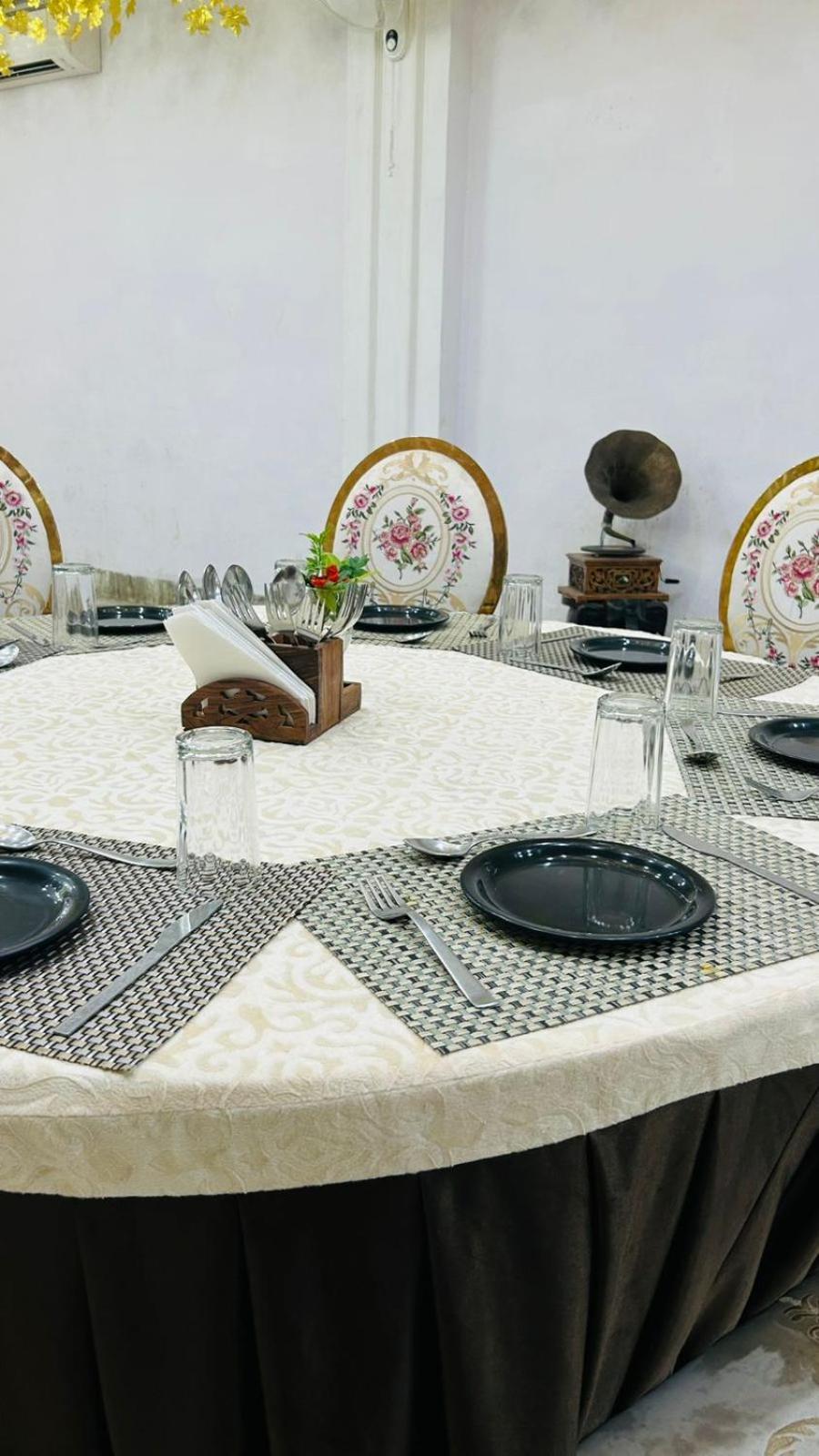 Hotel Vijayvargiya Dhani Bikaner Buitenkant foto